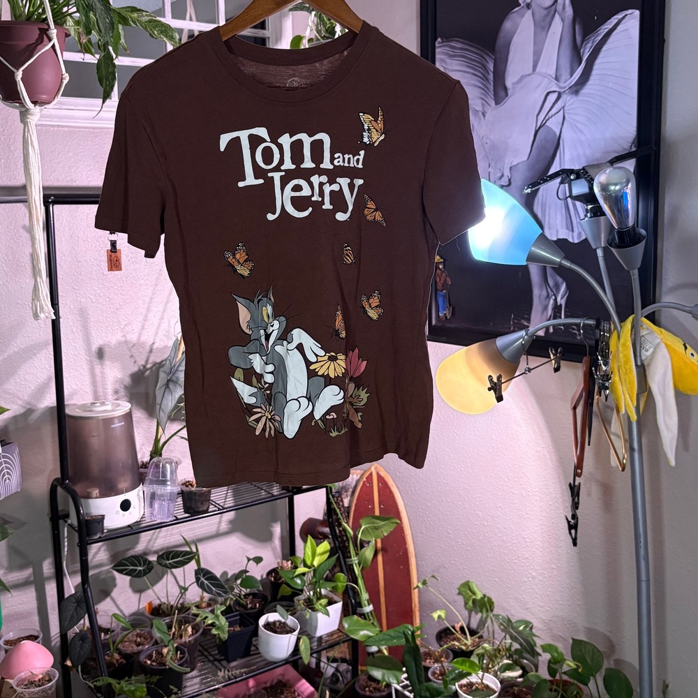 Tom and Jerry T-Shirt Brown Butterflies Cartoon Graphic Tee